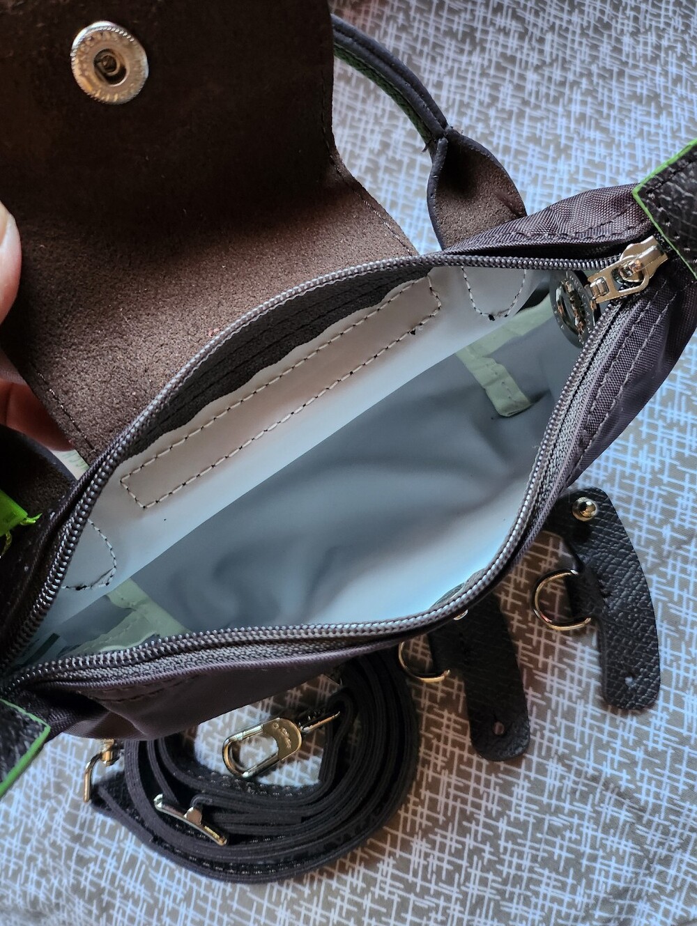 Longchamp Black Mocha Mini Bag with Removable Strap NWT - Picture 3 of 7